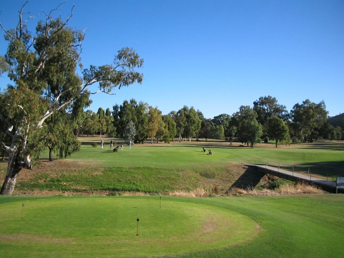 Gundagai Tourist Suites Buitenkant foto